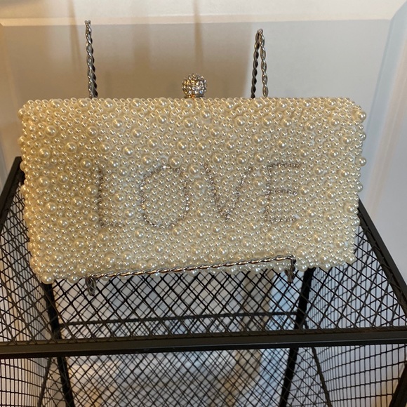 Alessia Handbags - NWT “Love” is in the air beautiful clutch/shoulder for the upcoming summer Love